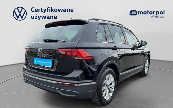 Volkswagen Tiguan cena 136900 przebieg: 11850, rok produkcji 2022 z Zwoleń małe 781